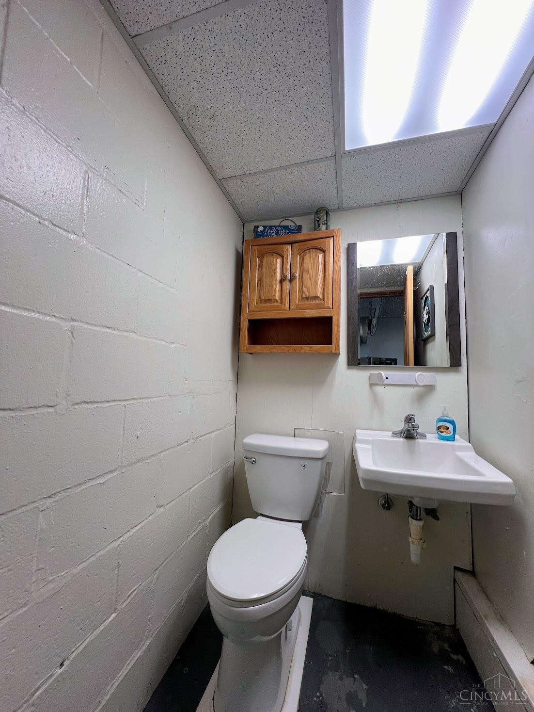 4072 US 52, New Trenton, IN, 47016 — photo 11
