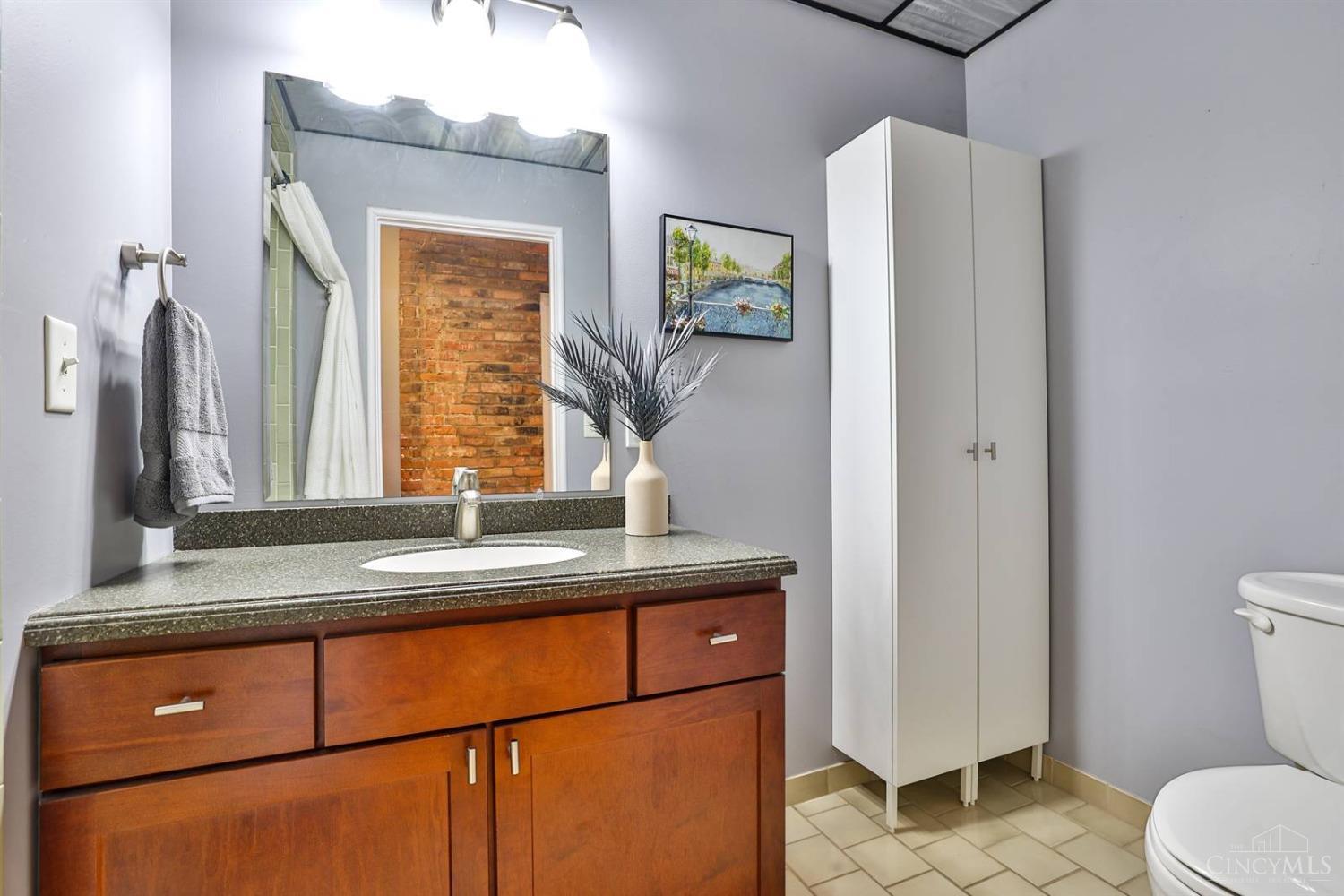 1124 Race Street #101B, Cincinnati, OH, 45202 — photo 13