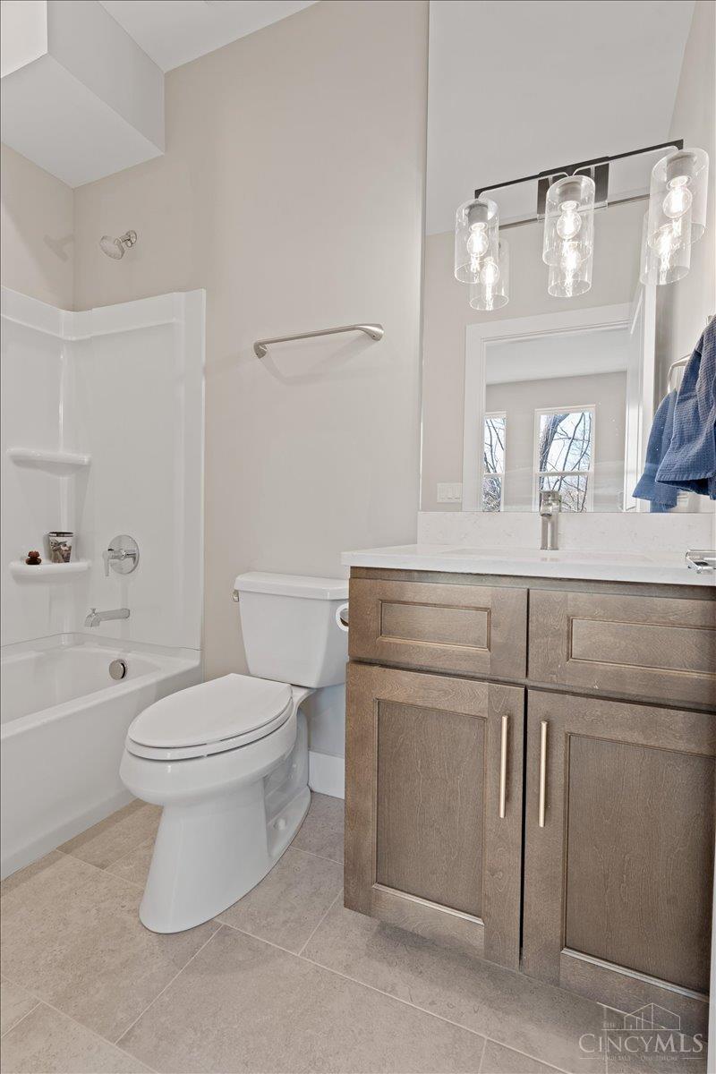 3906 Edwards Road #B, Cincinnati, OH, 45209 — photo 10