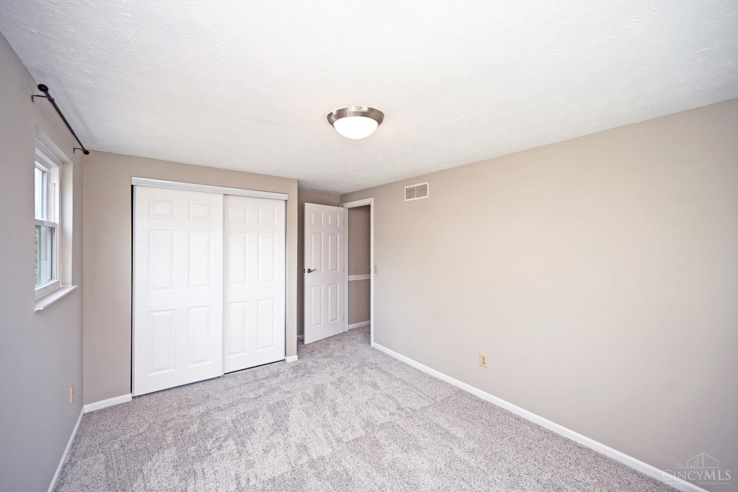 8878 Pembrooke Street, Maineville, OH, 45039