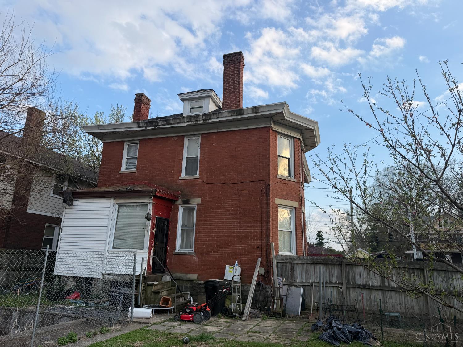 1824 North Bend Road, Cincinnati, OH, 45224 — photo 4