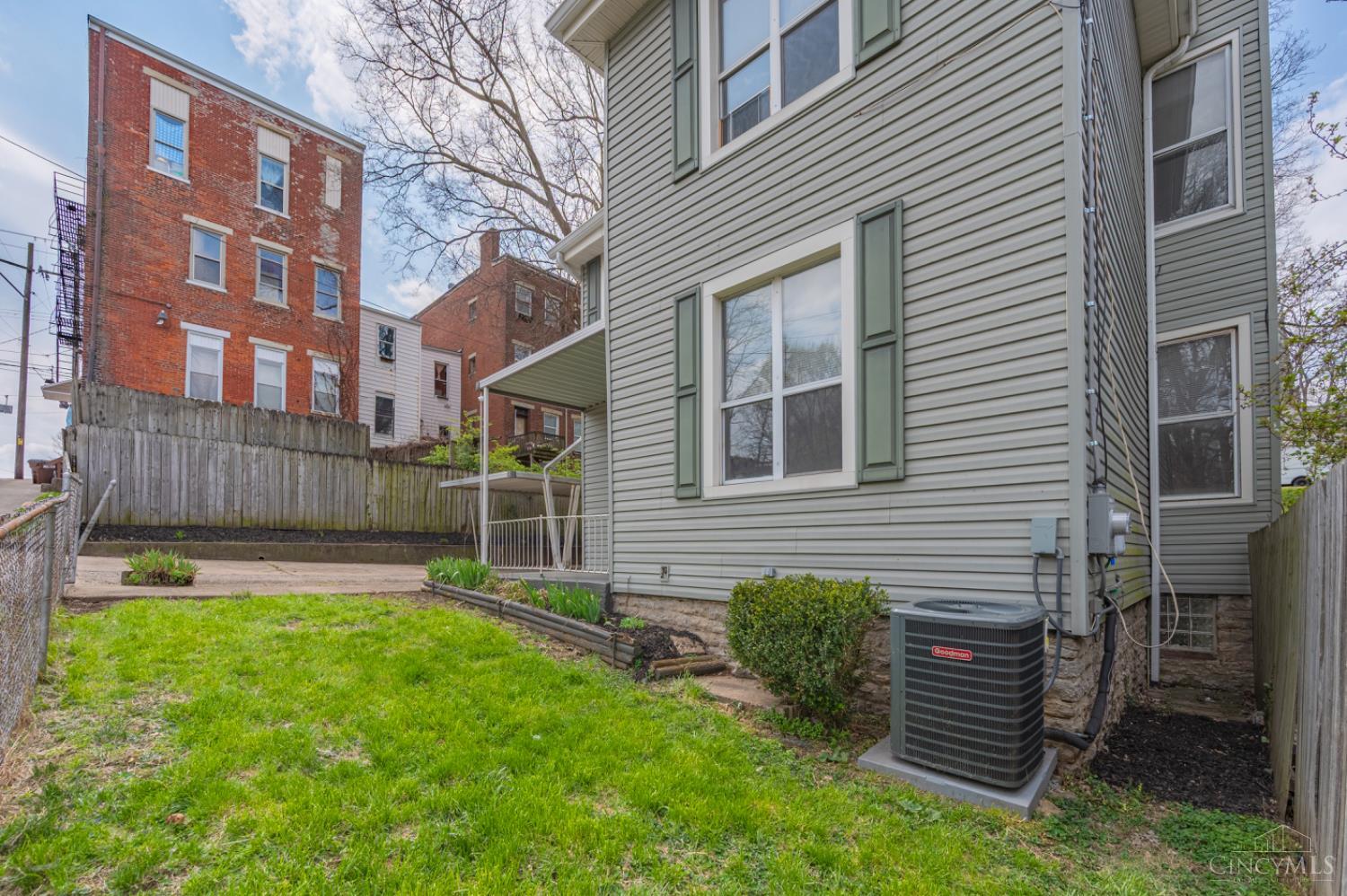 30th image of 1011 Mcpherson, Cincinnati, OH 45205 | MLS# 1873798