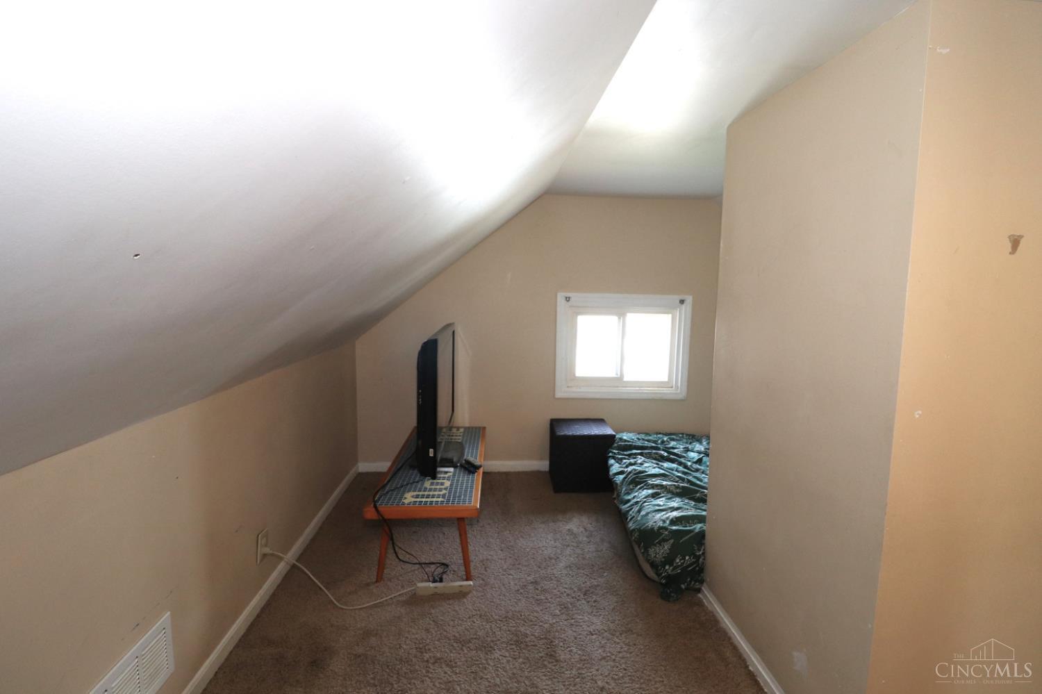 1812 Sundale Avenue, North College Hill, OH, 45239 — photo 37
