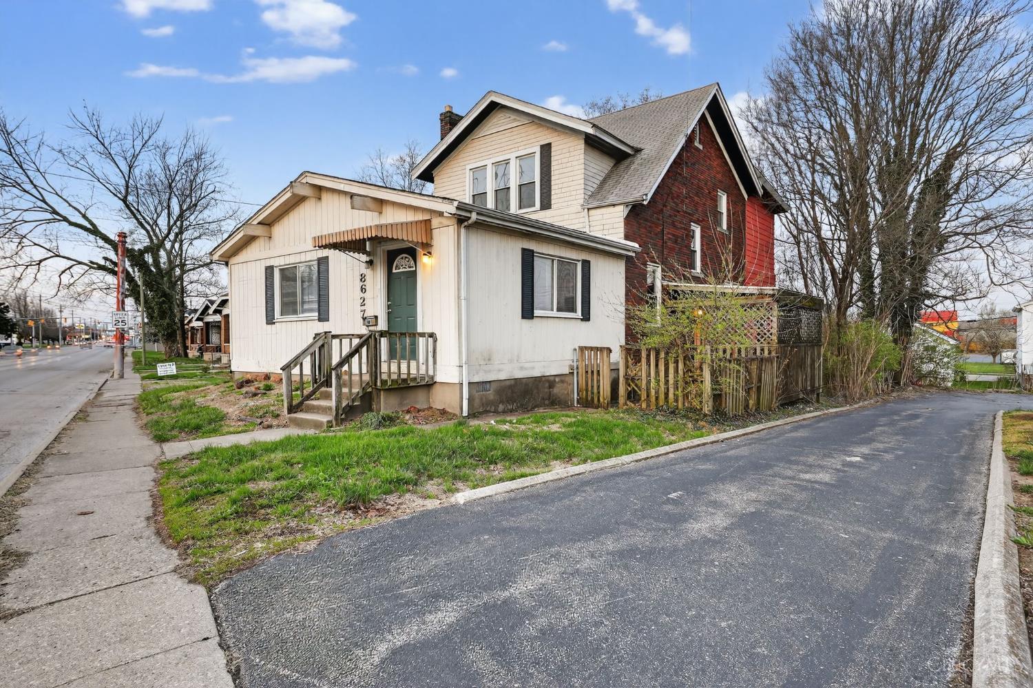 8627 Reading Road, Reading, OH, 45215
