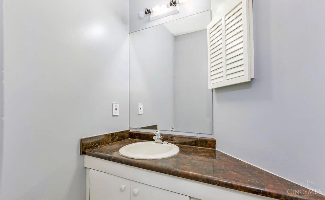 4 Old Duxbury Court, Fairfield, OH, 45014 — photo 22