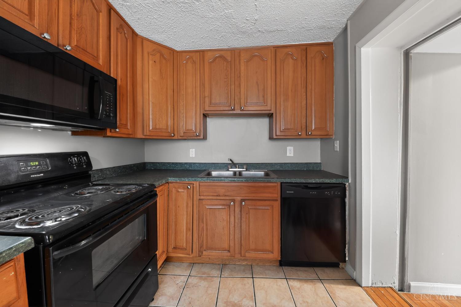 8634 Daly Road, Springfield Twp., OH, 45231 — photo 6