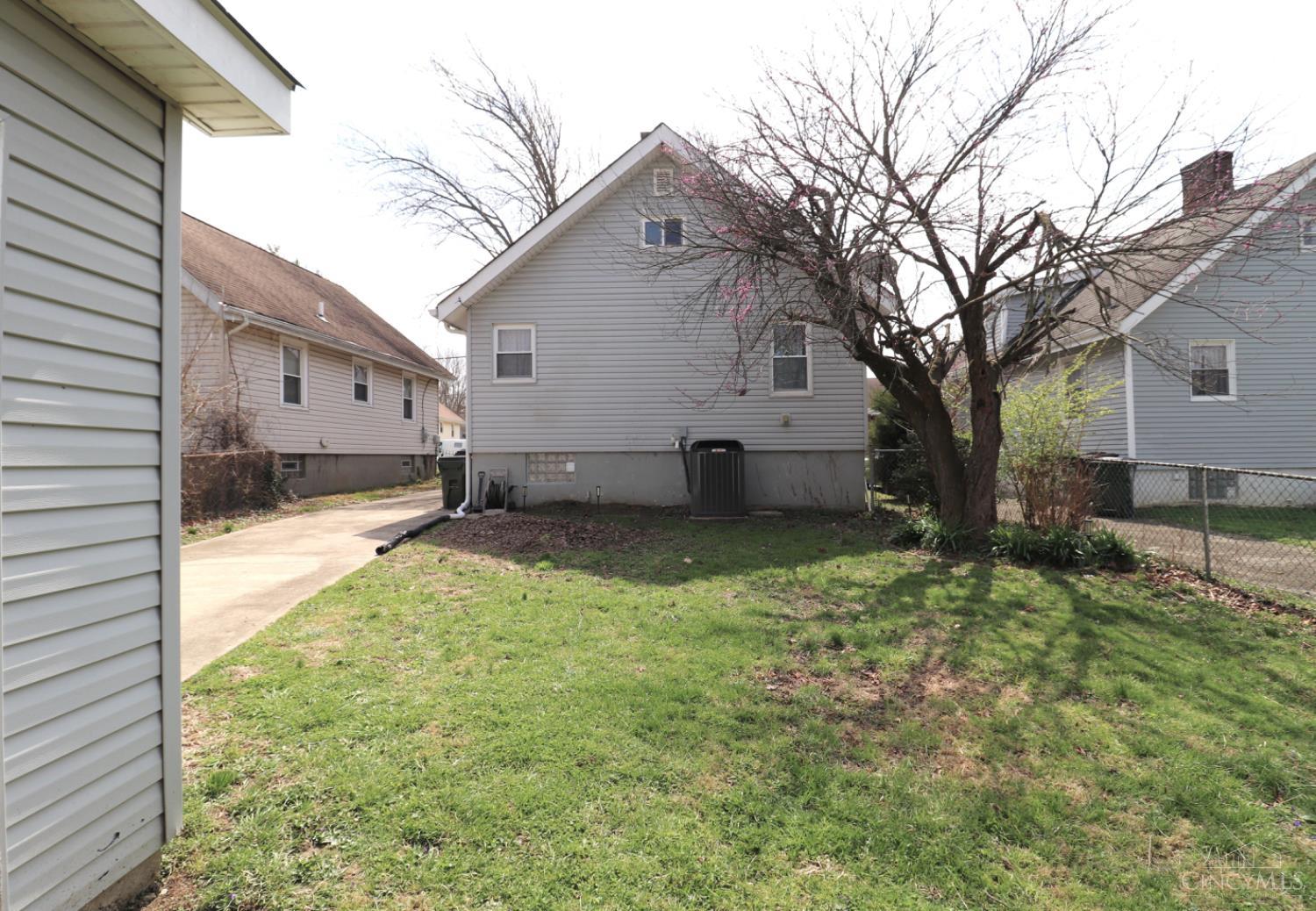 1812 Sundale Avenue, North College Hill, OH, 45239 — photo 6