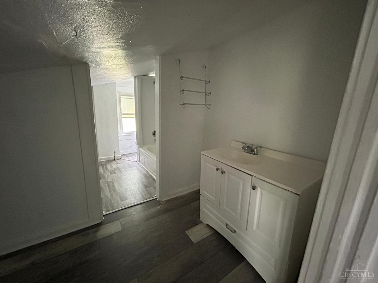 3065 Moosewood Avenue, Cincinnati, OH, 45225 — photo 9