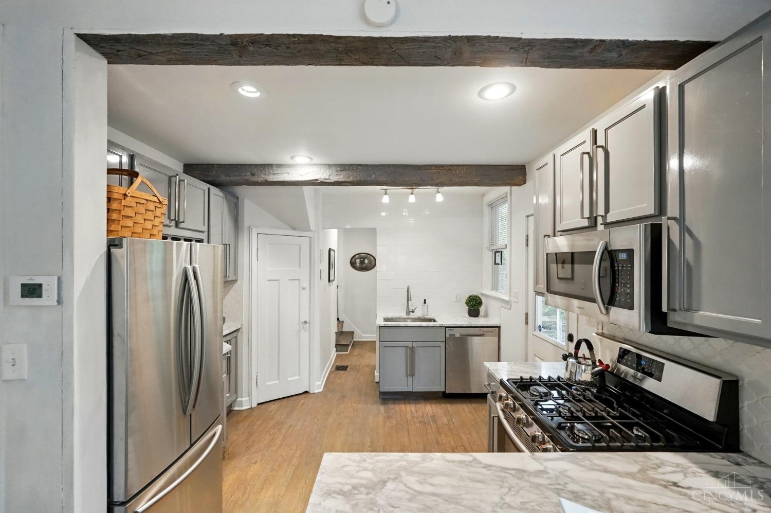 130 Mary Lane, Cincinnati, OH, 45217 — photo 19