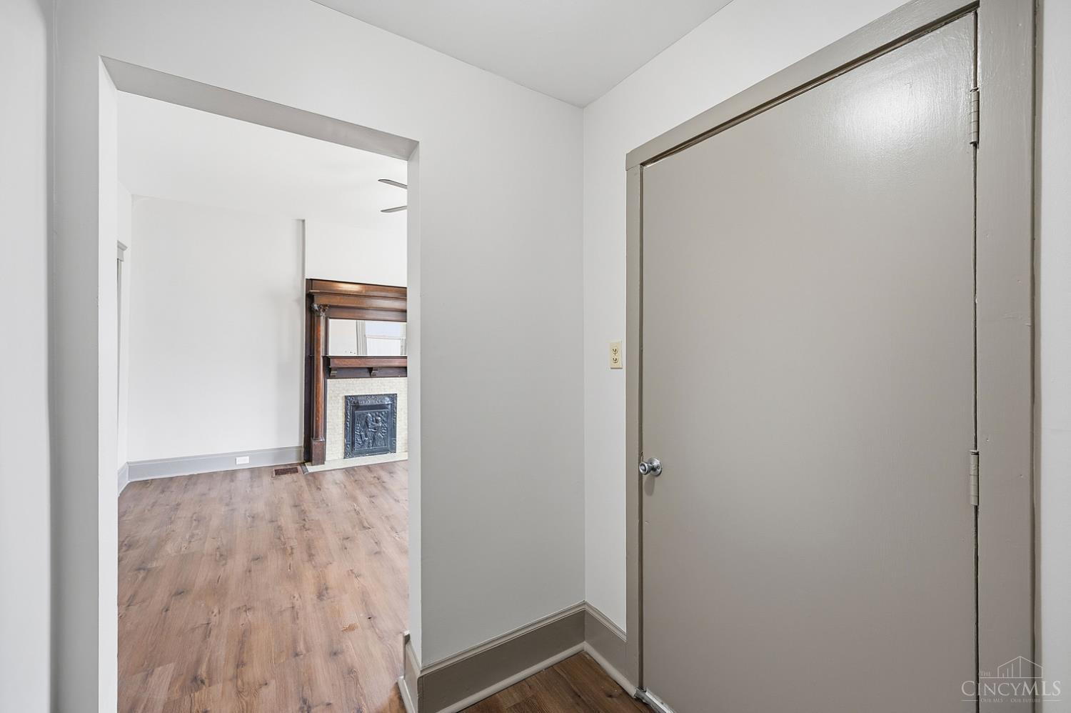 3rd image of 1011 Mcpherson, Cincinnati, OH 45205 | MLS# 1873798