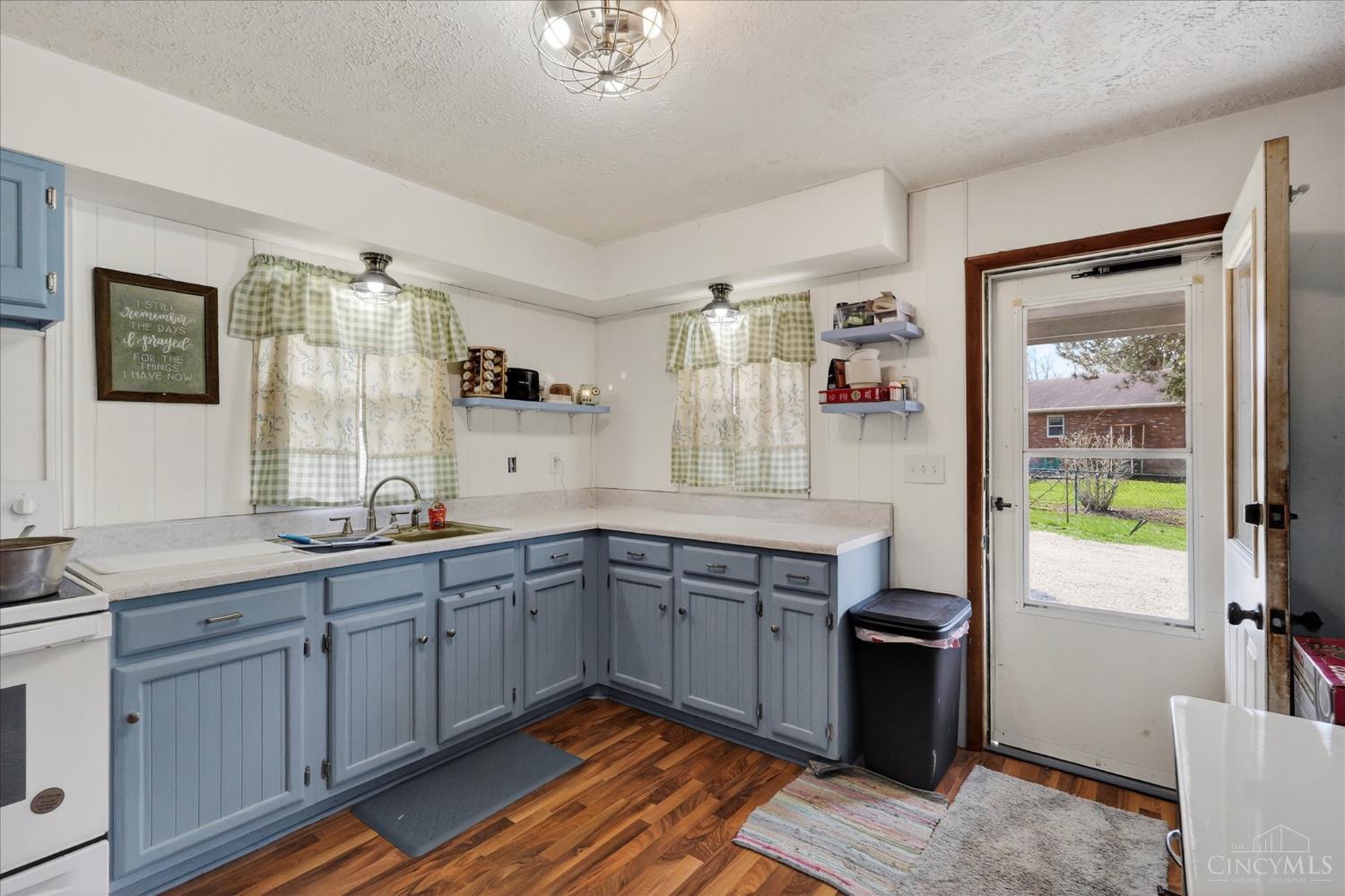 6910 Brad Road, Paint Twp, OH, 45133 — photo 3