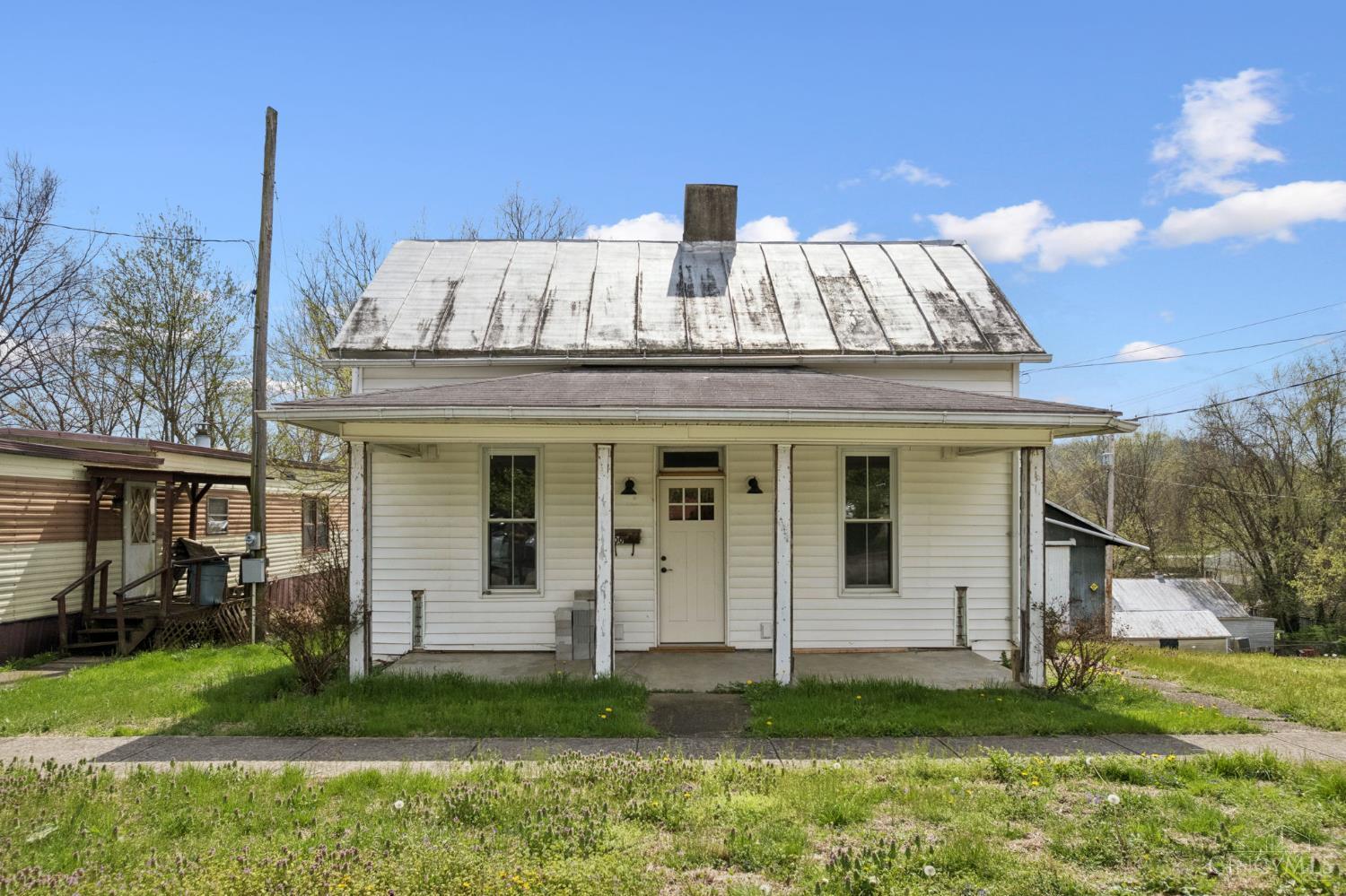 400 Seventh Street, Manchester, OH, 45144