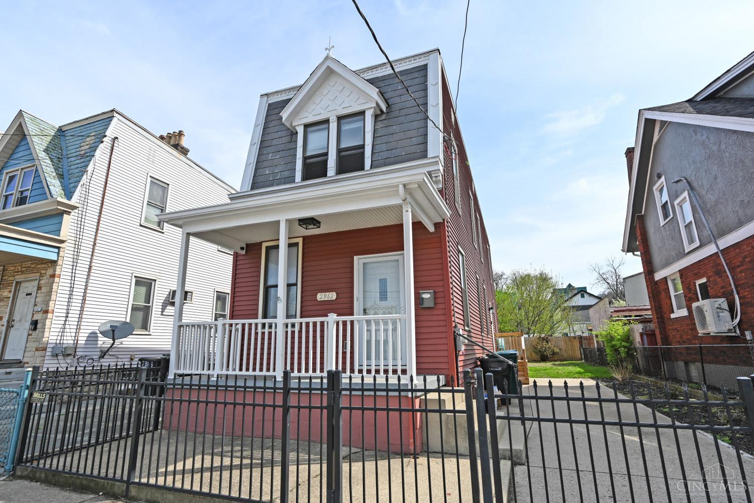 2962 Henshaw Avenue, Cincinnati, OH, 45225