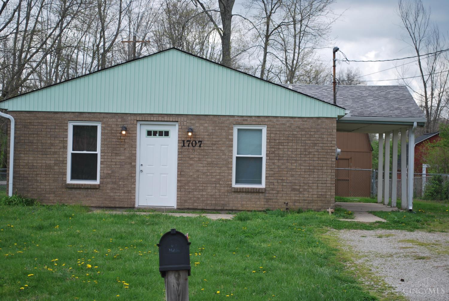 Homes for sale in Milford, OH | 1707 Parker Rd, Milford, OH 45150 | MLS# 1874036