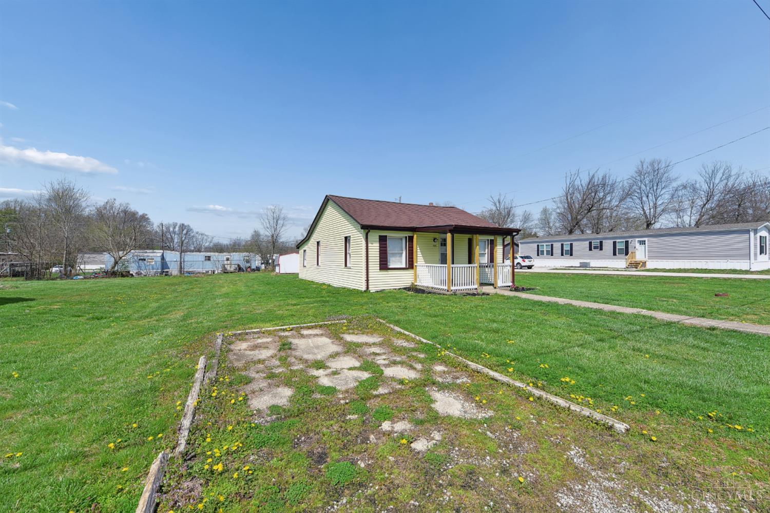 323 N Coffee Street, Felicity, OH, 45120