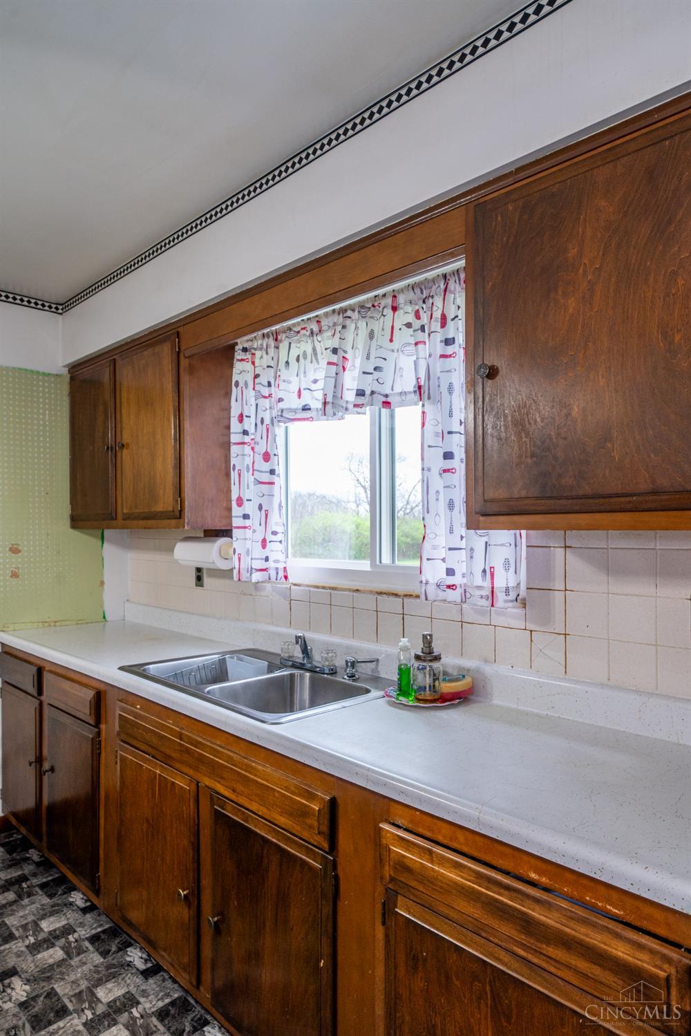 6960 Elkton Gifford Road, Gratis Twp, OH, 45064 — photo 9