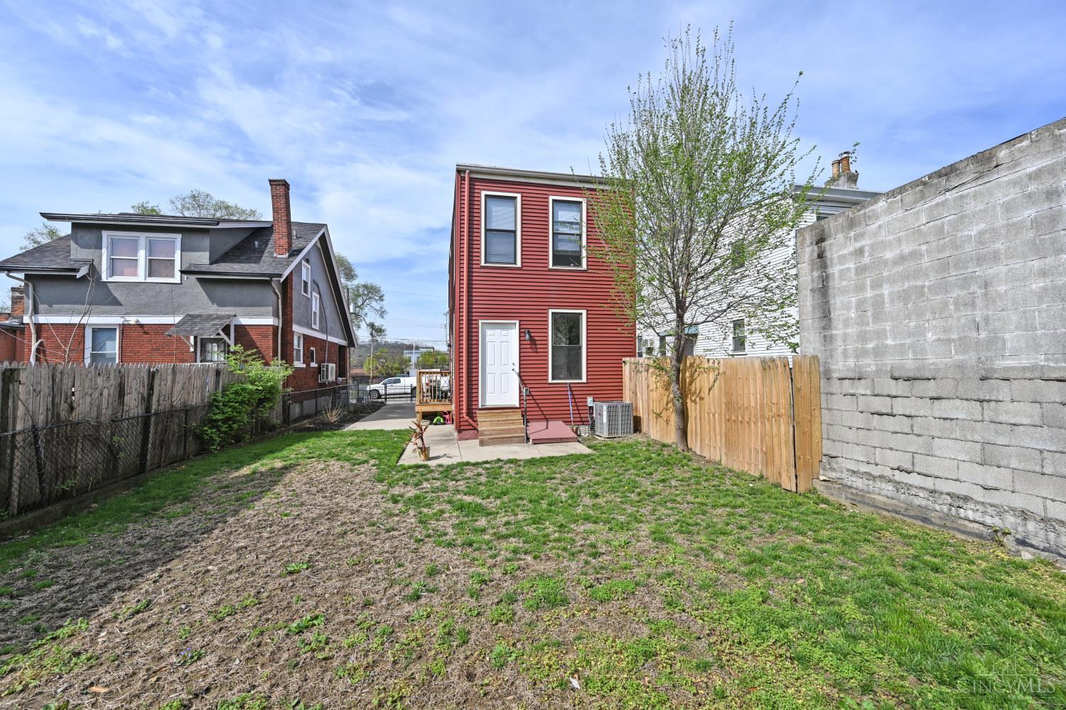 2962 Henshaw Avenue, Cincinnati, OH, 45225 — photo 16