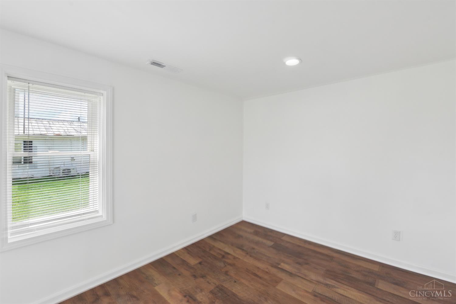 323 N Coffee Street, Felicity, OH, 45120