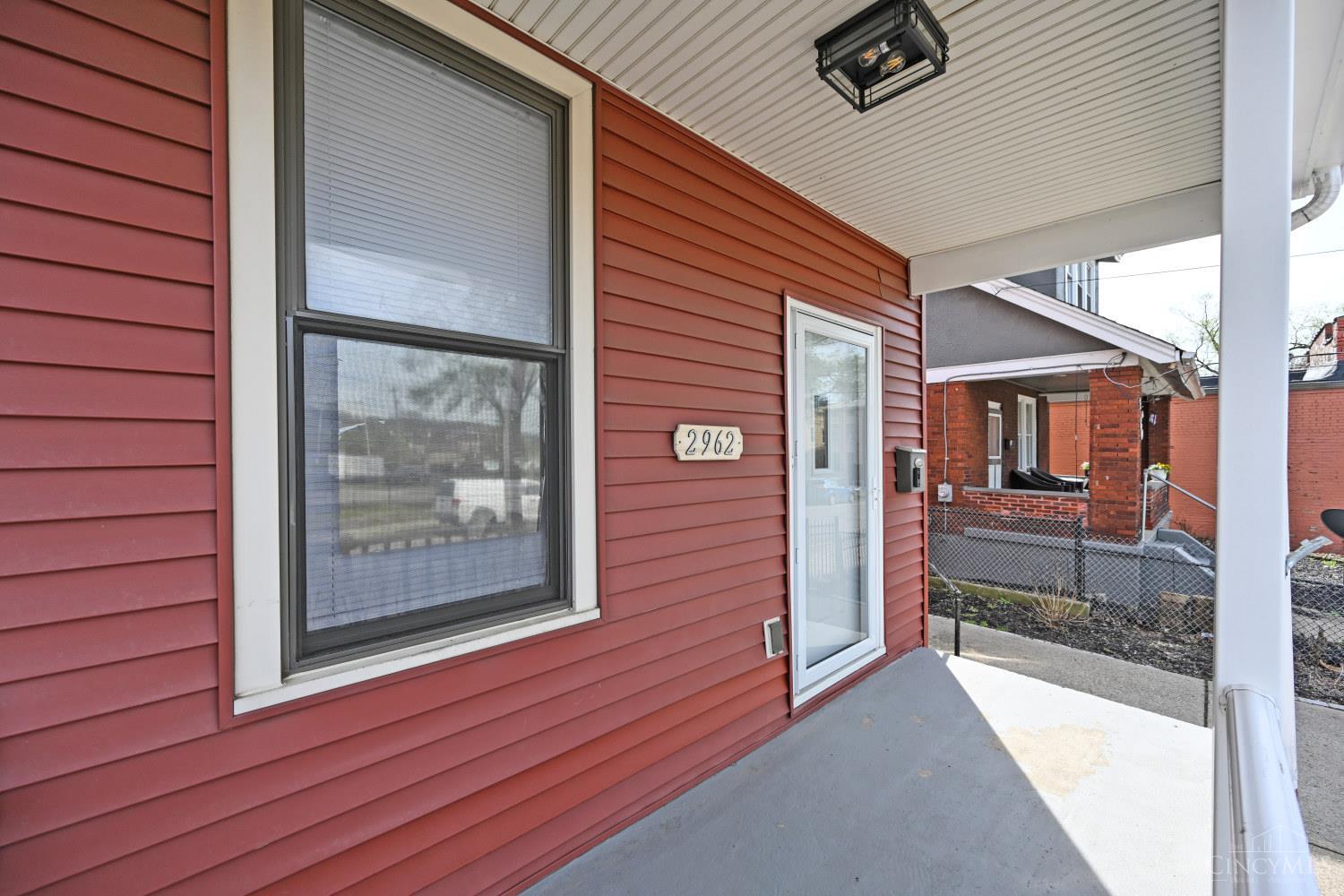 2962 Henshaw Avenue, Cincinnati, OH, 45225 — photo 2