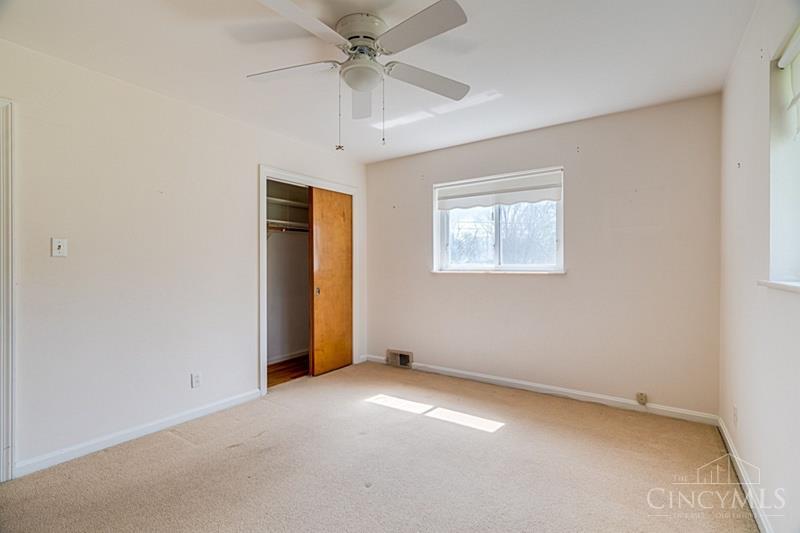 6955 Carroll Avenue, Sycamore Twp, OH, 45236 — photo 21