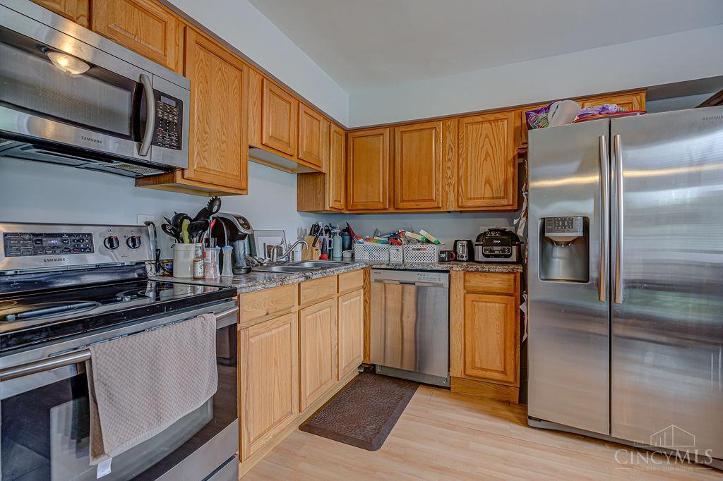 10092 Windswept Lane, Colerain Twp, OH, 45251 — photo 7