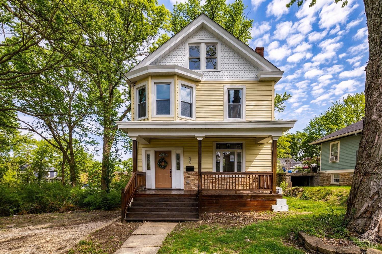 Homes for sale in Cincinnati, OH | 436 Hawthorne Ave, Cincinnati, OH 45205 | MLS# 1874051
