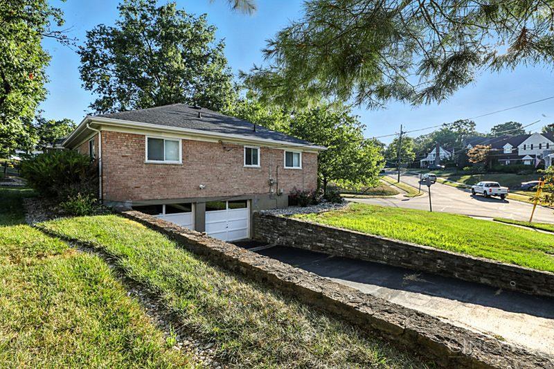 6955 Carroll Avenue, Sycamore Twp, OH, 45236 — photo 31