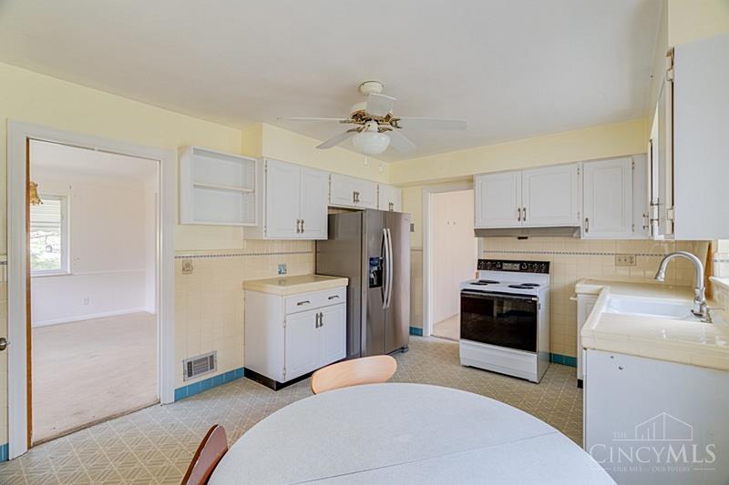 6955 Carroll Avenue, Sycamore Twp, OH, 45236 — photo 14