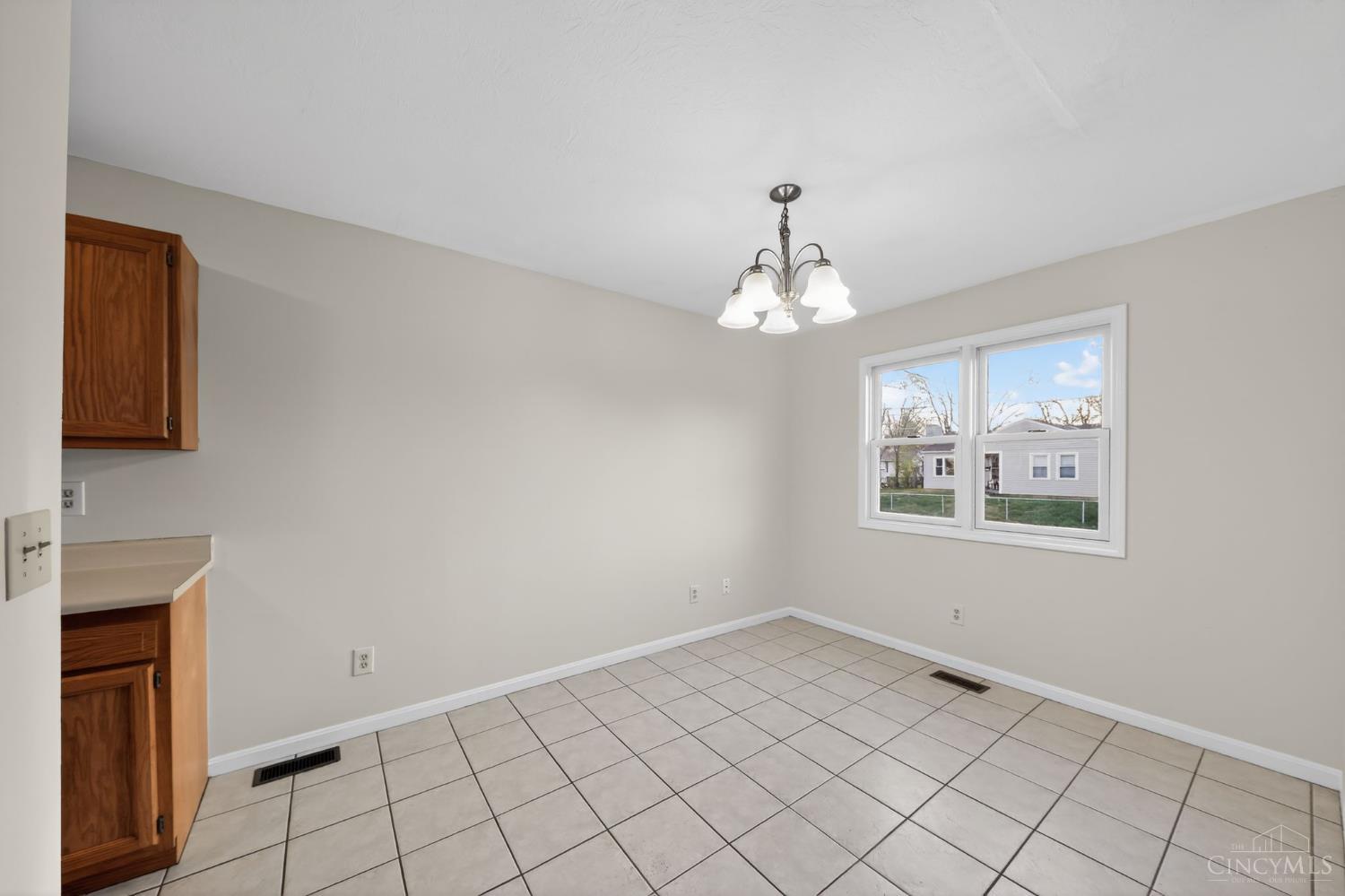 6473 Betts Avenue, North College Hill, OH, 45239 — photo 12