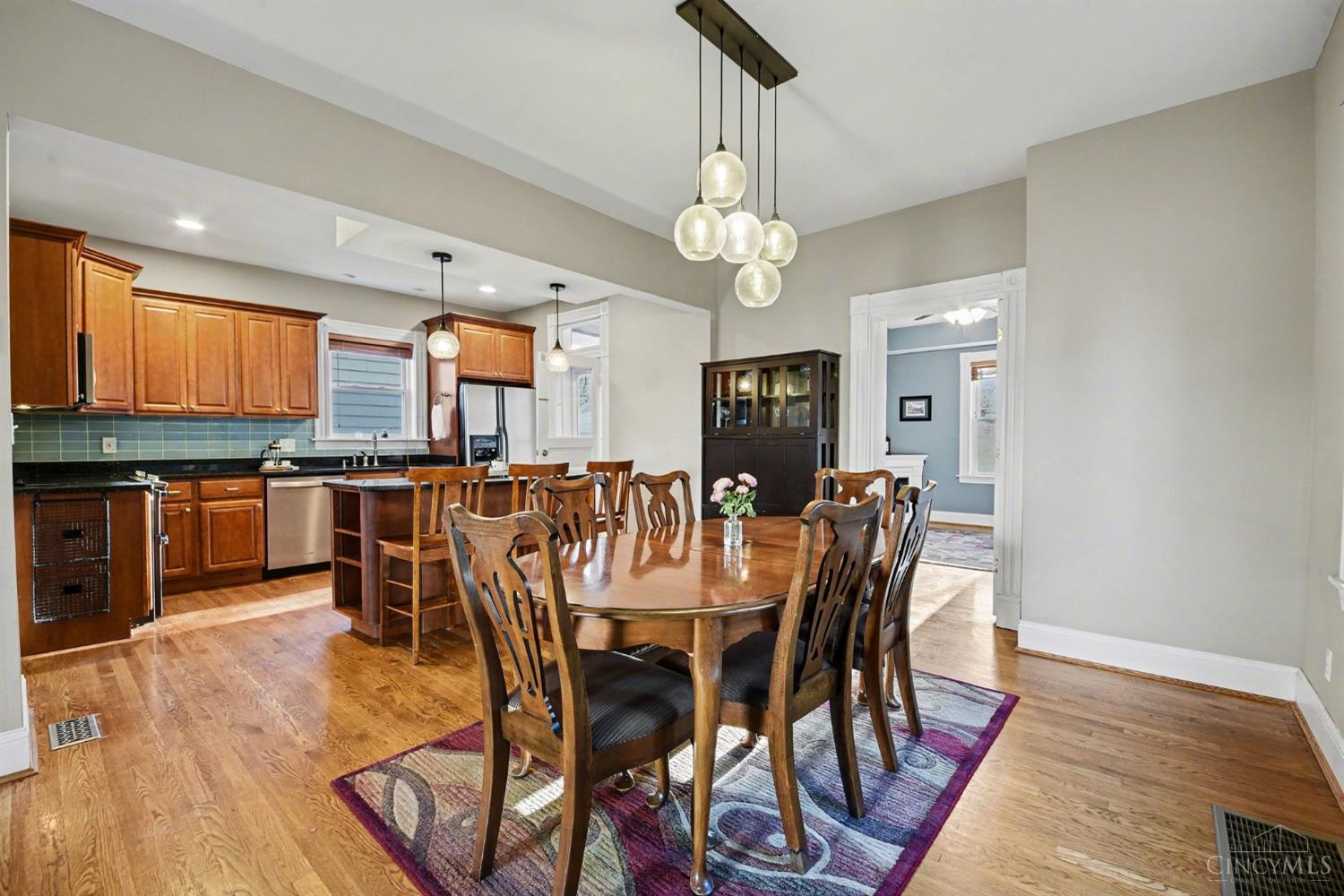 4210 Thirty Third Avenue