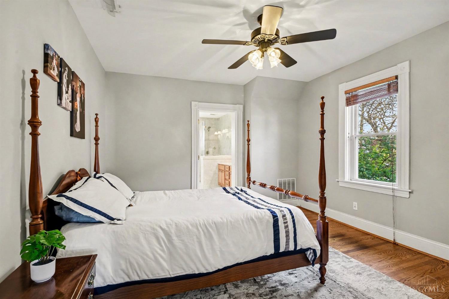 4210 Thirty Third Avenue