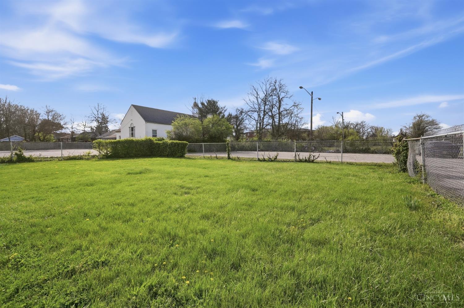 1703 Dale Road, Cincinnati, OH, 45237 — photo 31