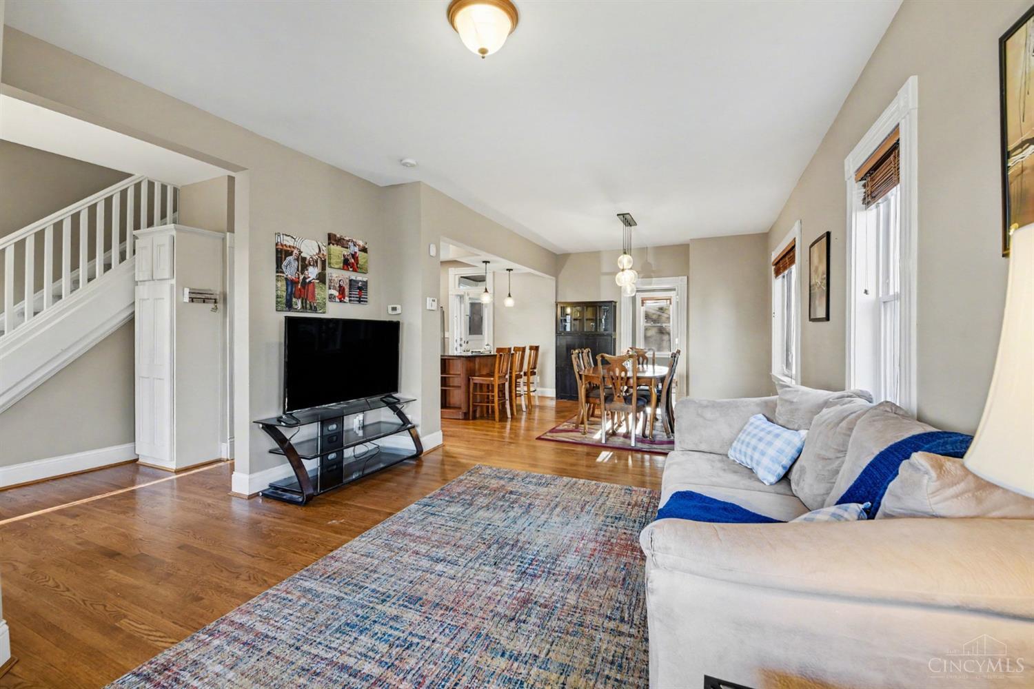 4210 Thirty Third Avenue