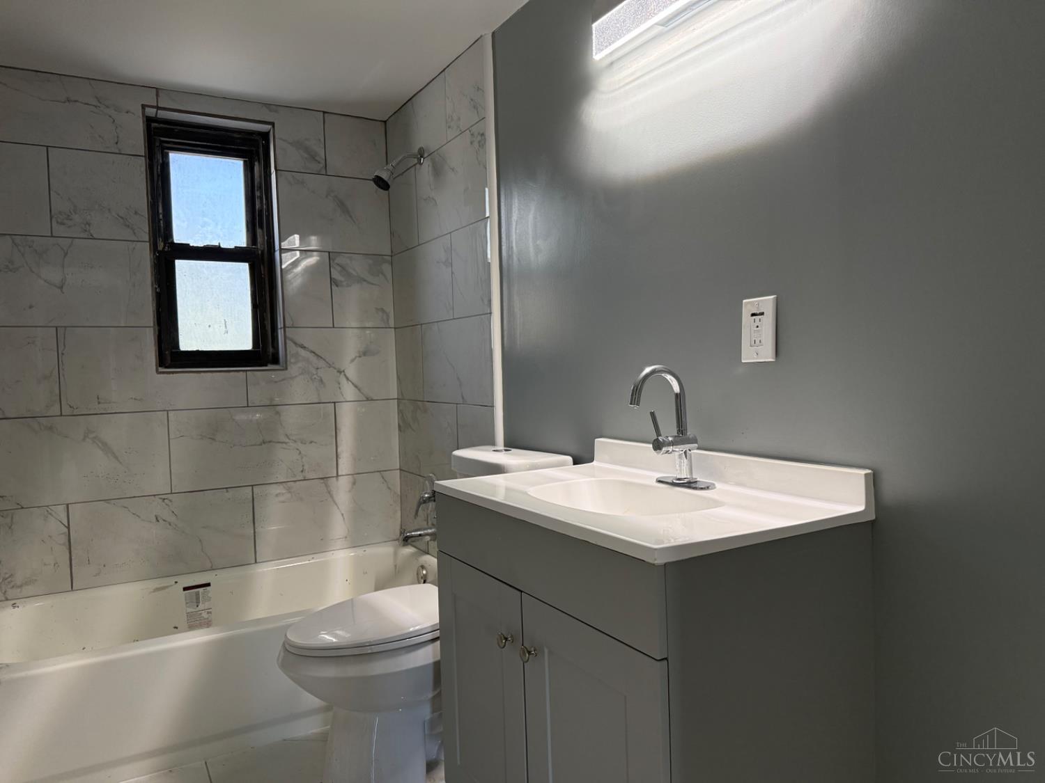 3555 McHenry Avenue, Cincinnati, OH, 45225 — photo 8