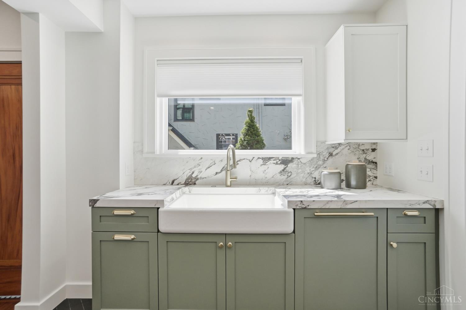 1123 Salisbury Drive