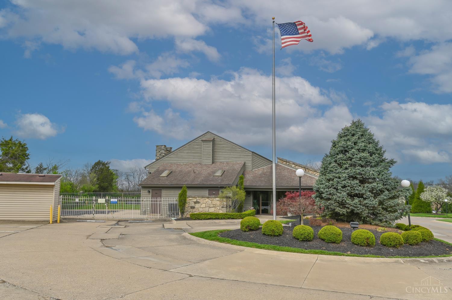 7231 Creekview Drive #9, Colerain Twp, OH, 45247 — photo 25