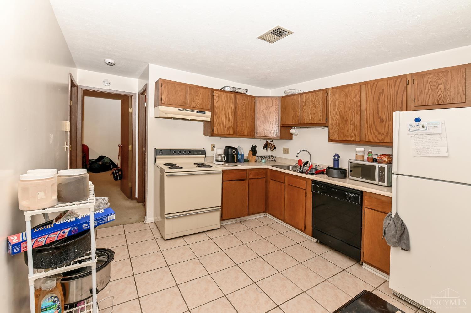 7231 Creekview Drive #9, Colerain Twp, OH, 45247 — photo 12