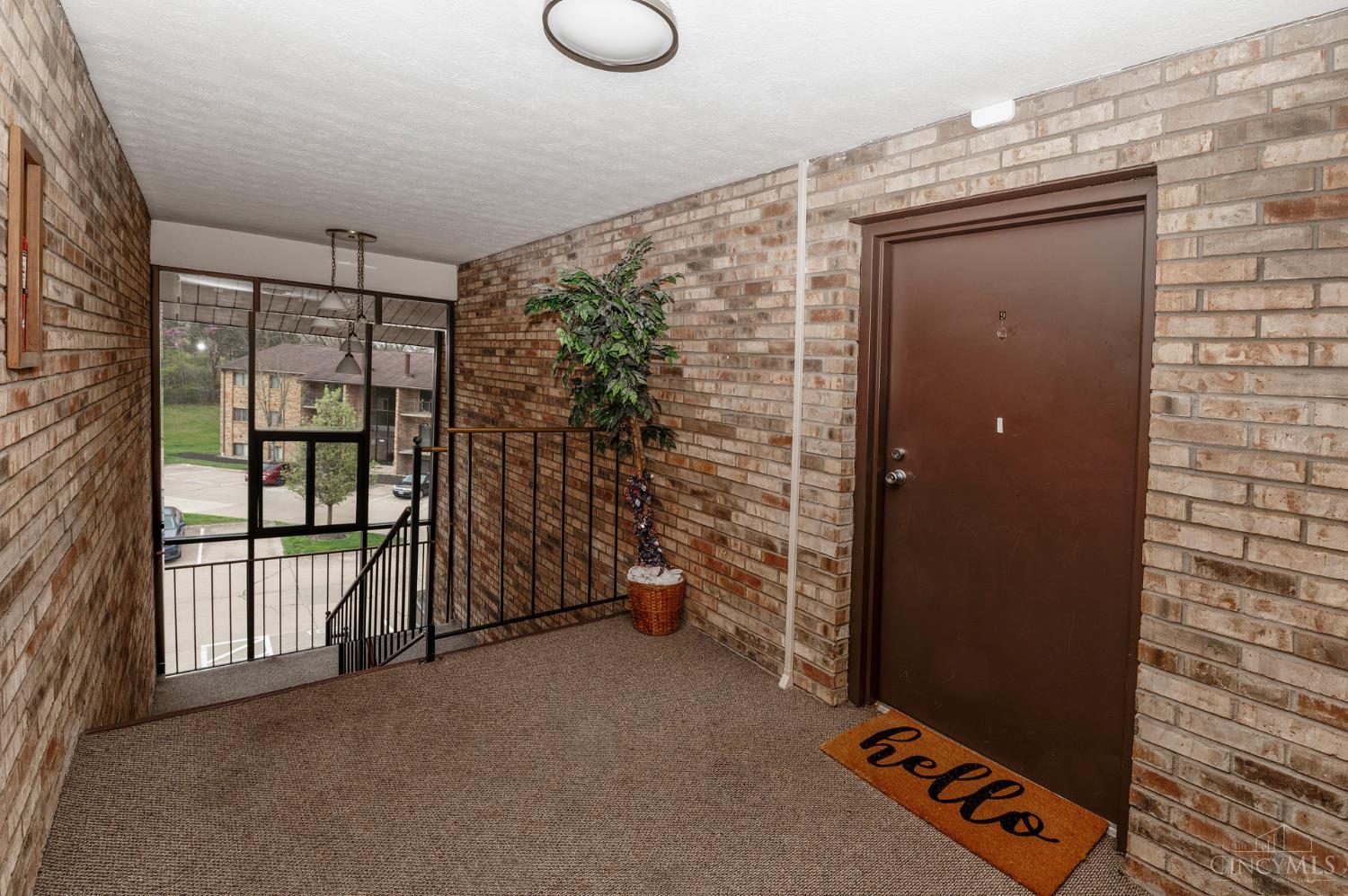 7231 Creekview Drive #9, Colerain Twp, OH, 45247 — photo 5
