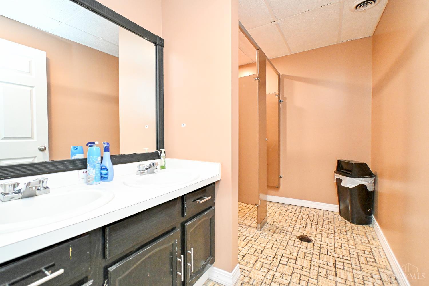 8240 Clara Avenue, Colerain Twp, OH, 45239 — photo 17