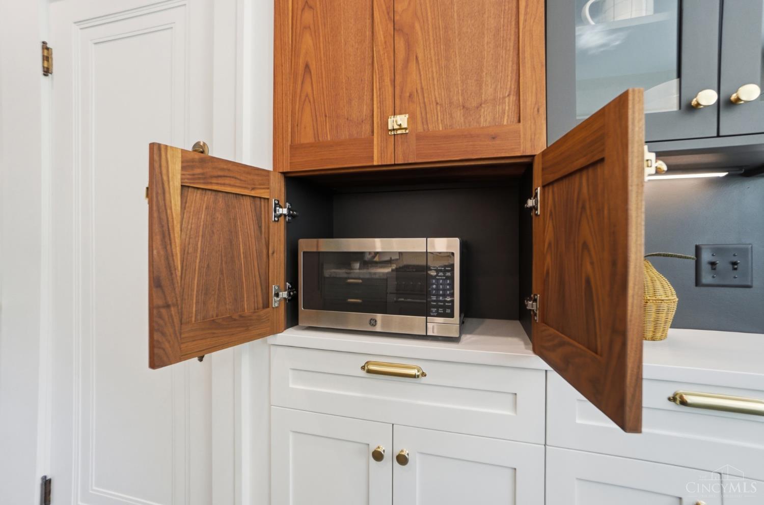 1123 Salisbury Drive