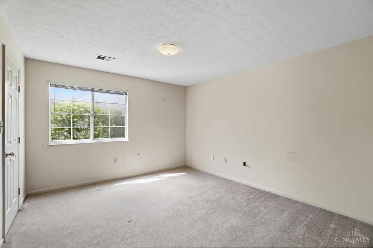 12061 Carrington Lane #102, Loveland, OH, 45140 — photo 31