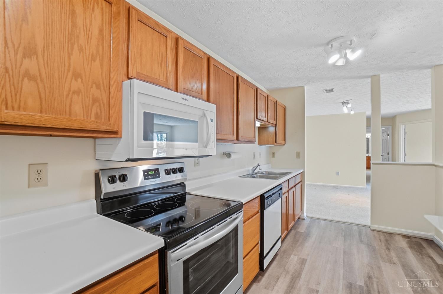 12061 Carrington Lane #102, Loveland, OH, 45140 — photo 20