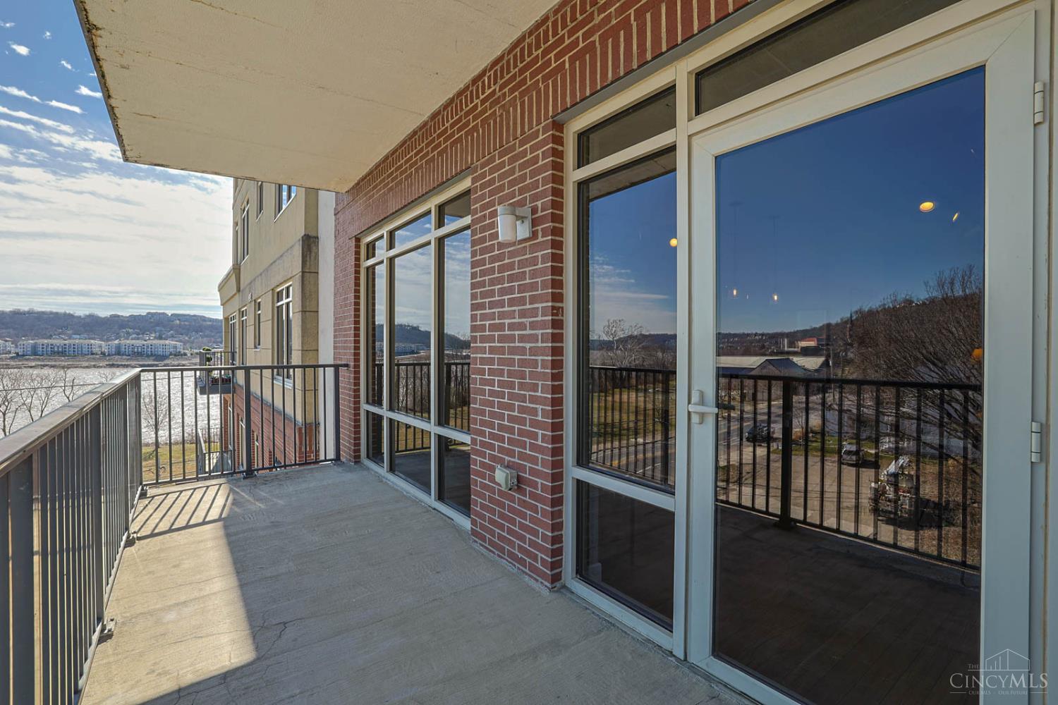 2260 Riverside Drive #402, Cincinnati, OH, 45202 — photo 22