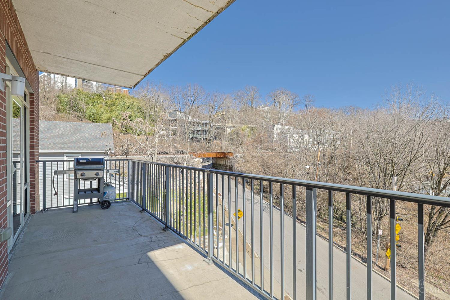 2260 Riverside Drive #402, Cincinnati, OH, 45202 — photo 23