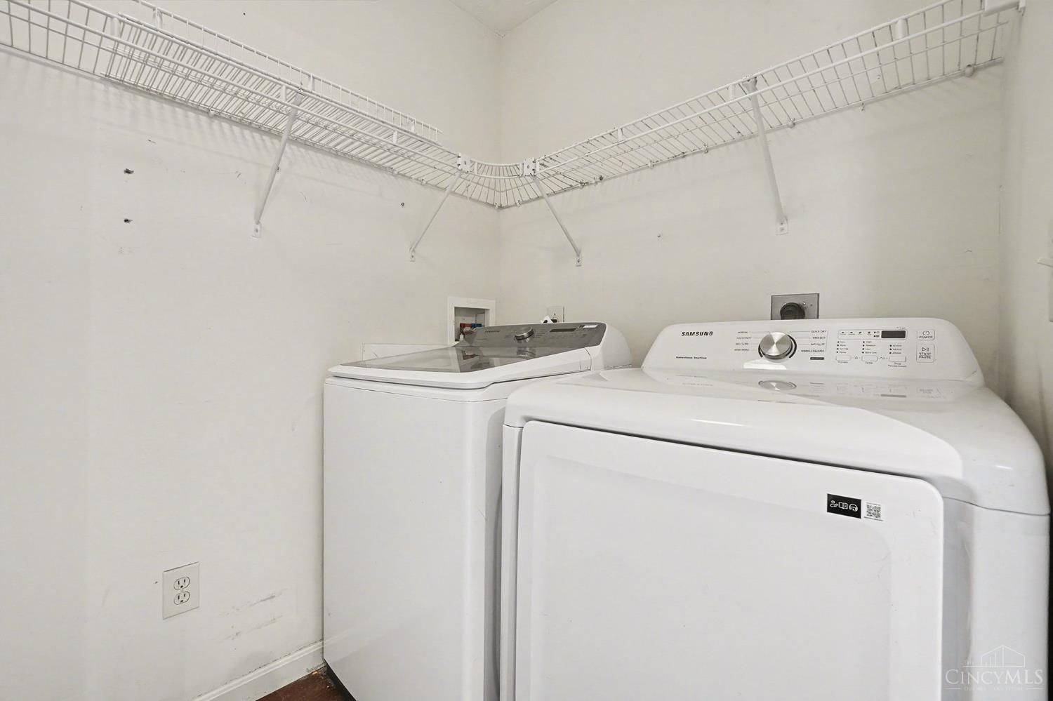 6492 Abingdon Hall, Hamilton Twp, OH, 45152
