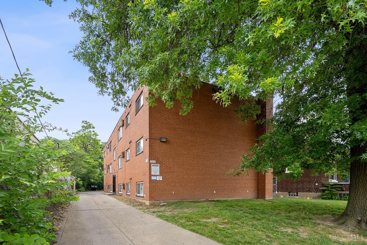 1522 Cedar Avenue #2, Cincinnati, OH, 45224
