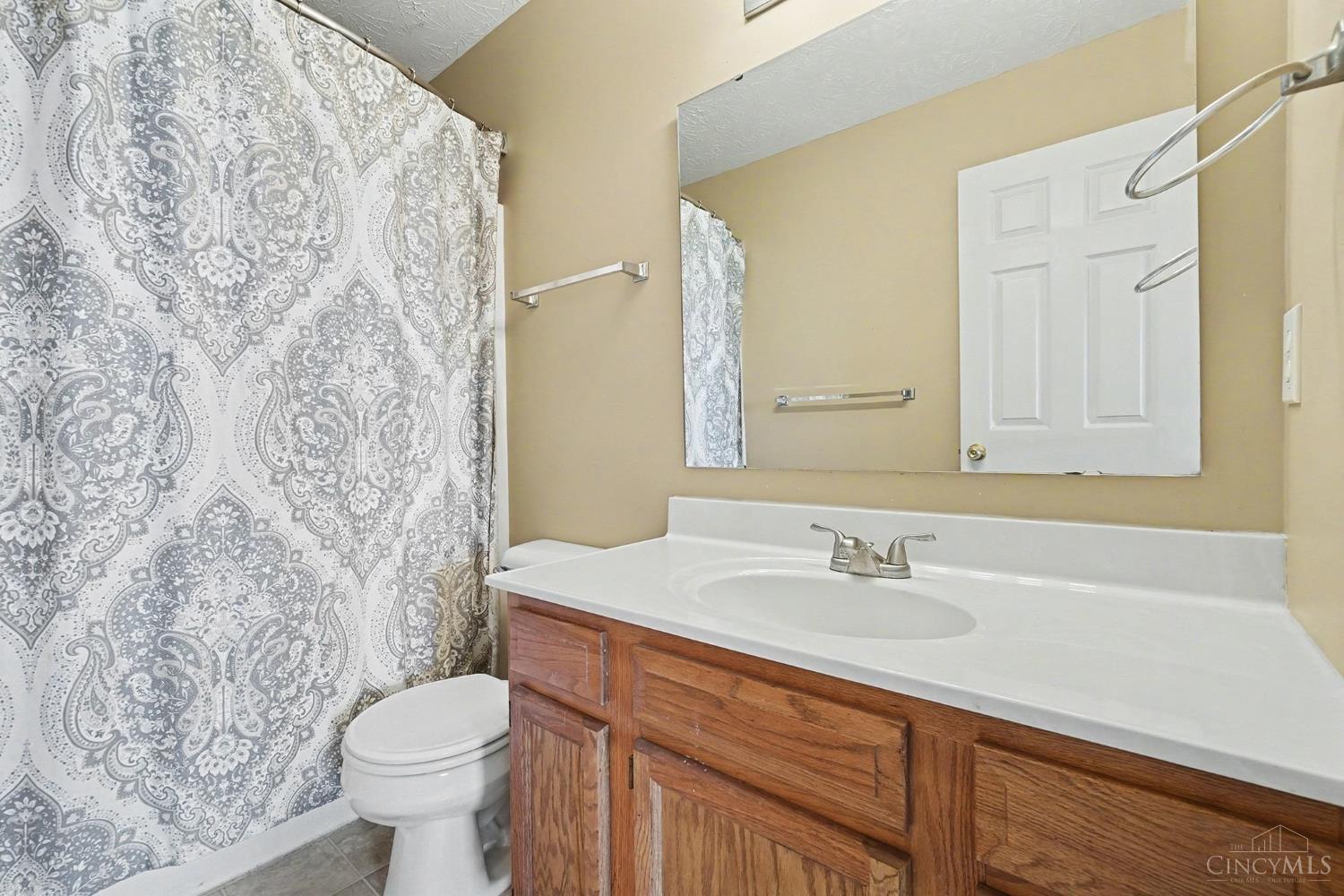 6492 Abingdon Hall, Hamilton Twp, OH, 45152