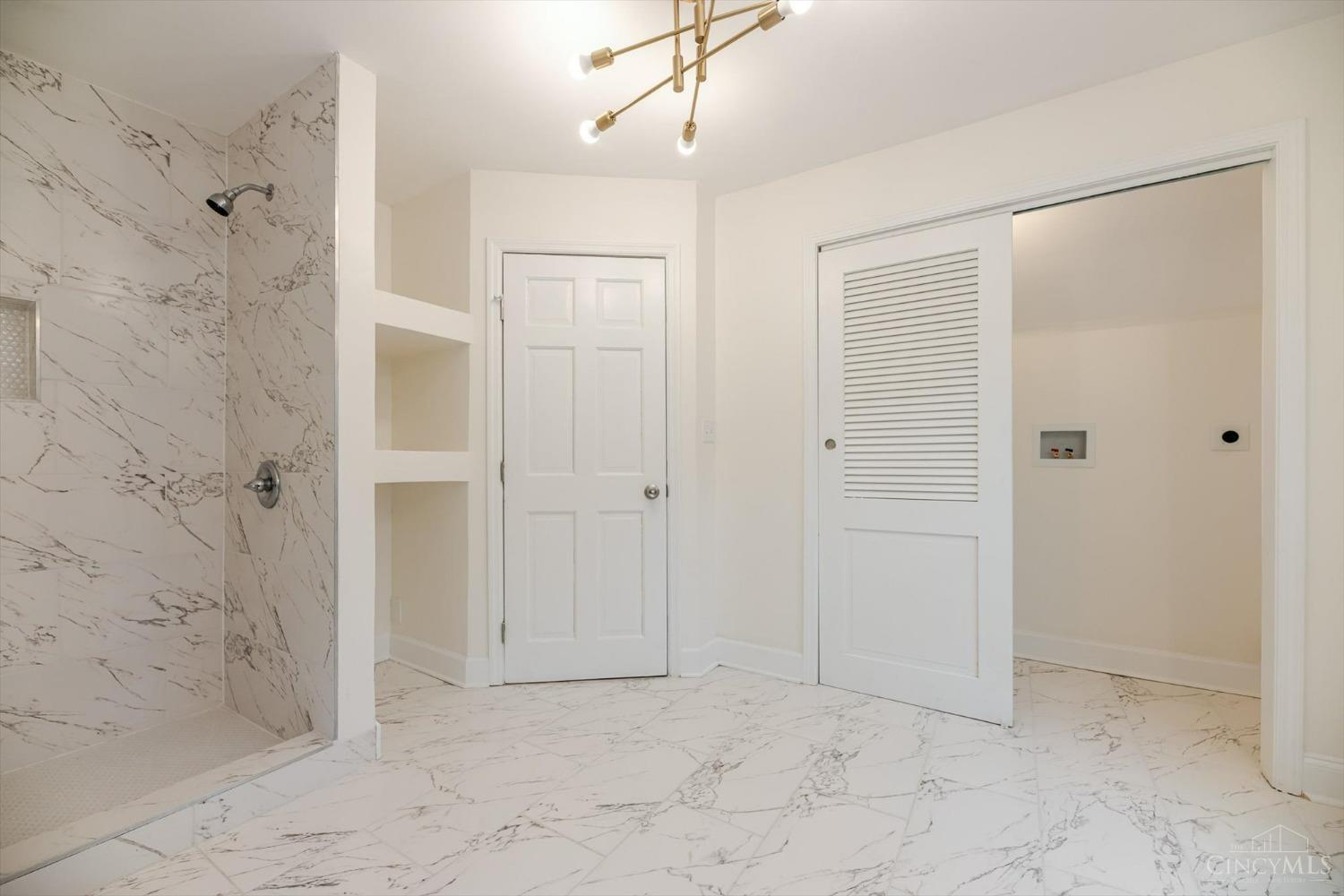 6832 Kenton Avenue, Silverton, OH, 45236 — photo 27