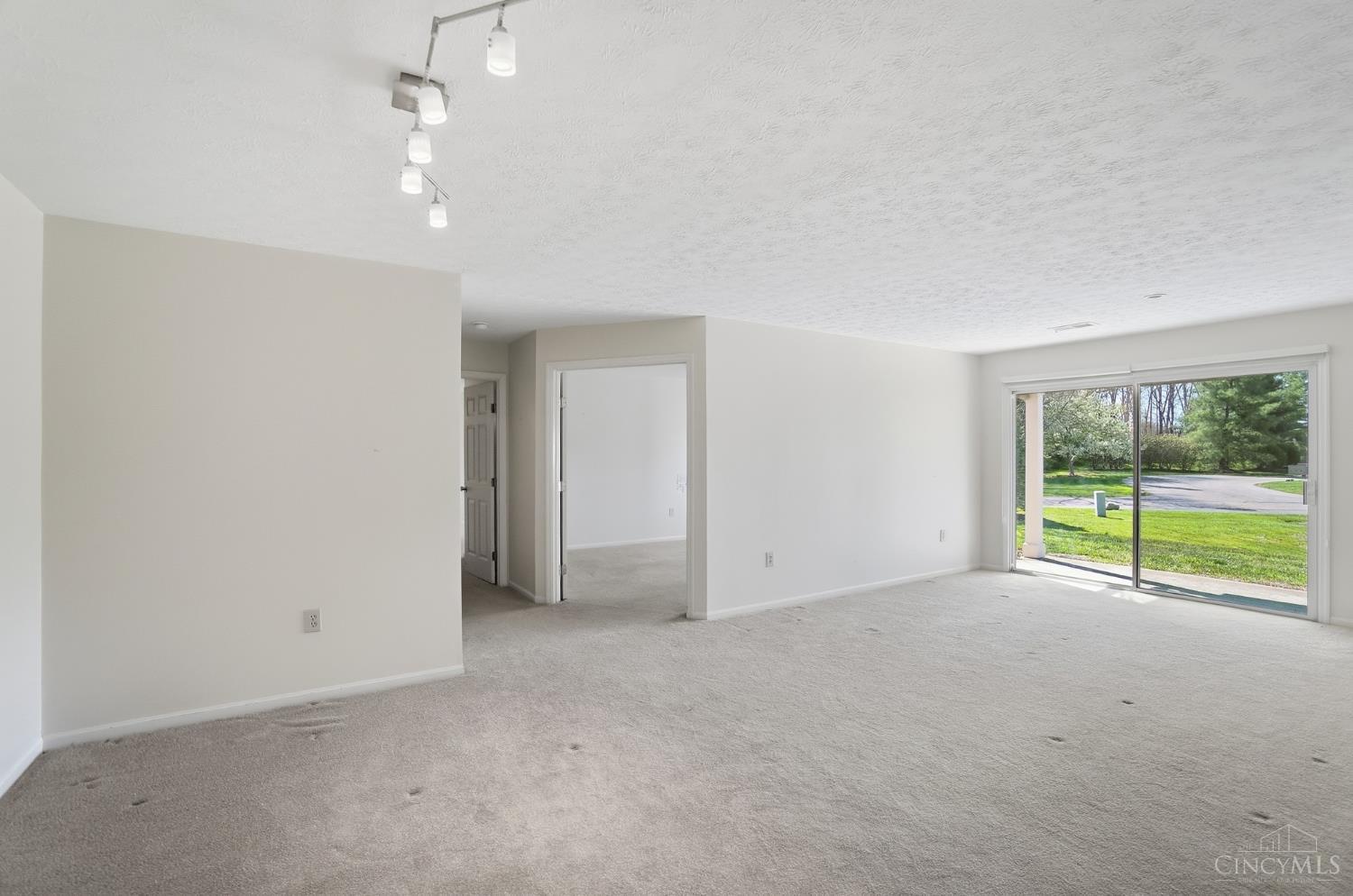 12061 Carrington Lane #102, Loveland, OH, 45140 — photo 16