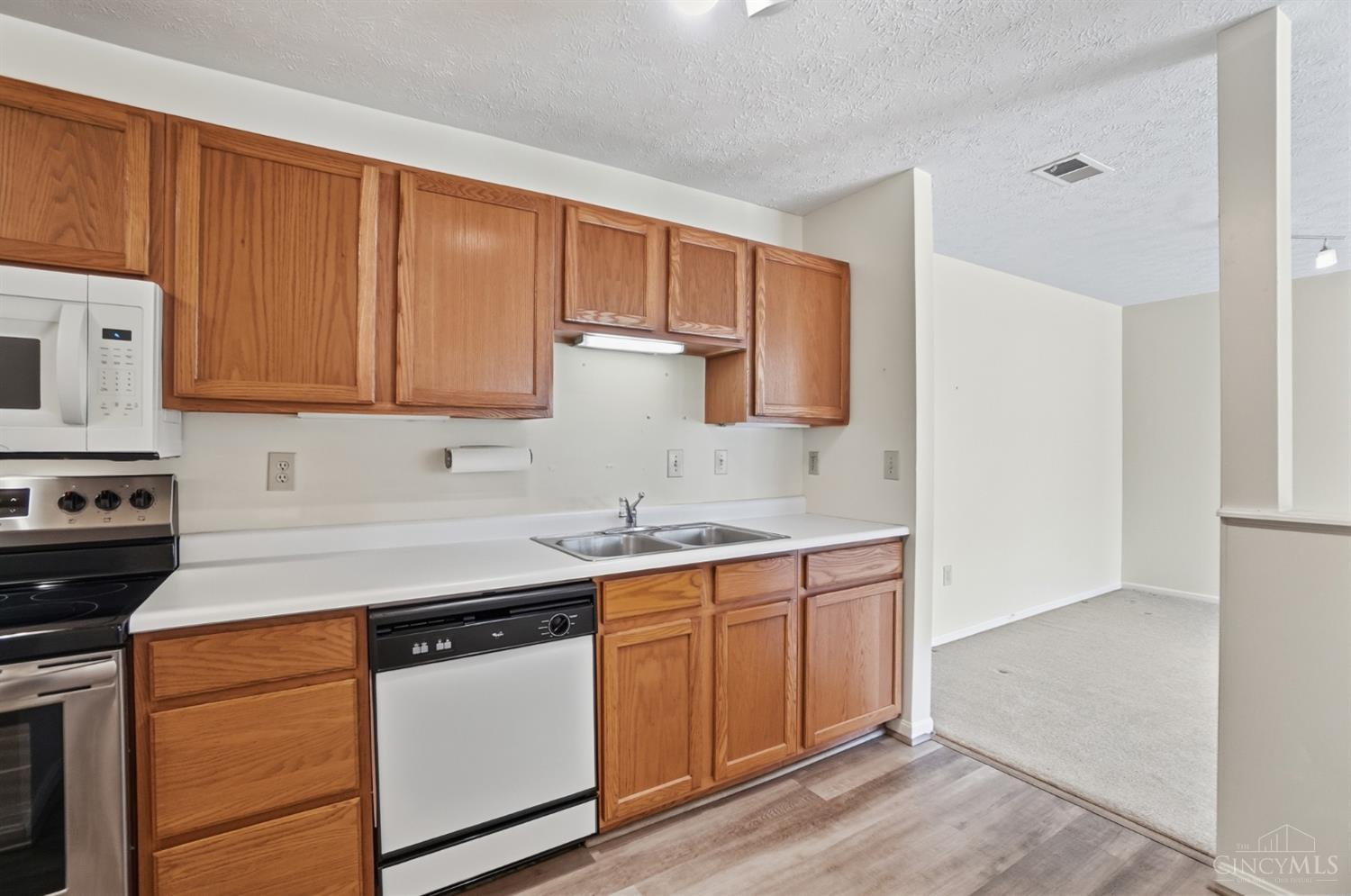 12061 Carrington Lane #102, Loveland, OH, 45140 — photo 18